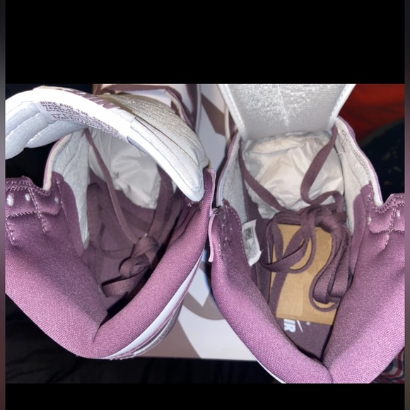 NWOT - Air Jordan 1 Retro High - Picture 6 of 7